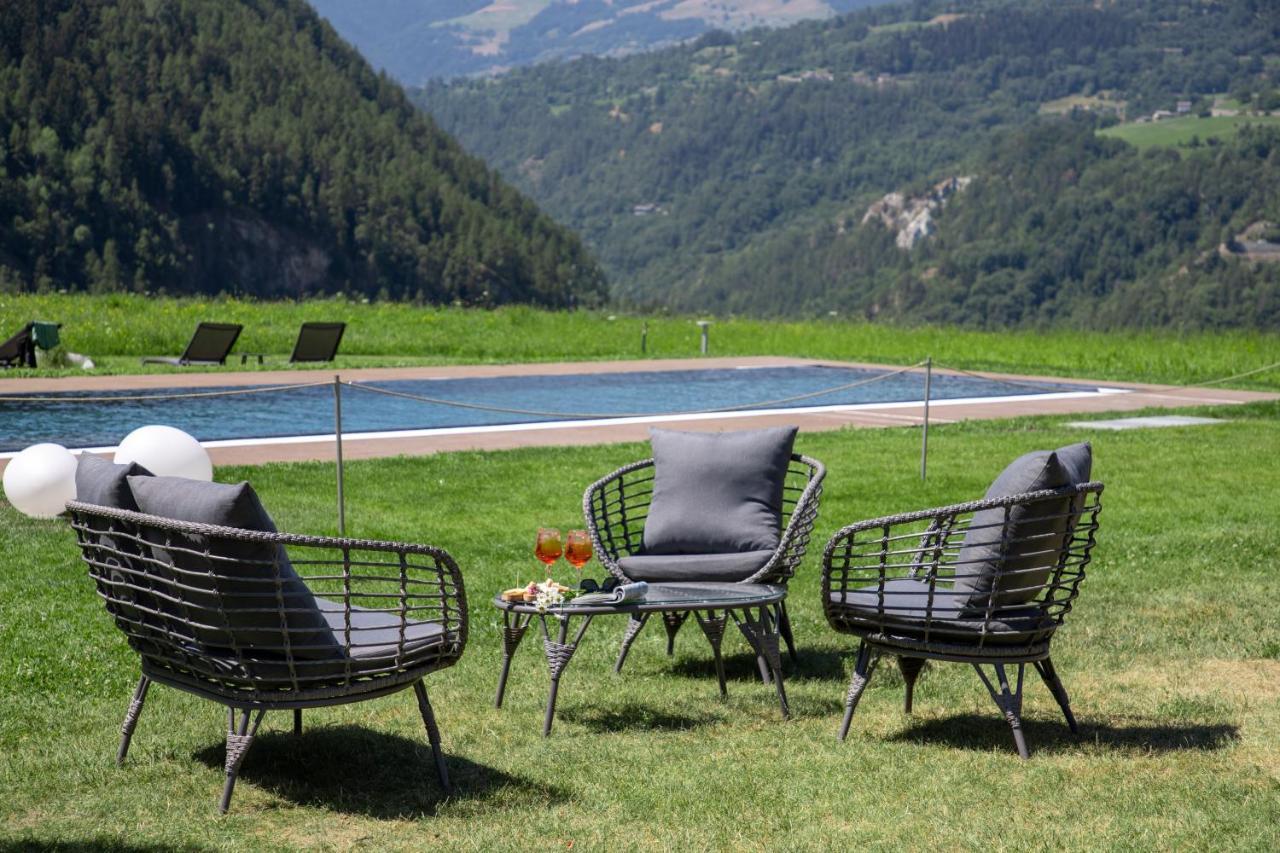 Hostellerie Le Lievre Amoureux Valpelline Exterior foto